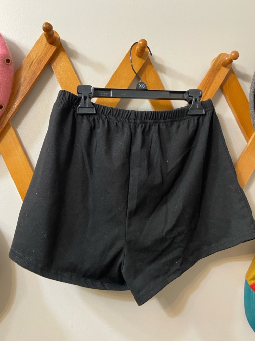 💀 Shorts - Picture 4 of 4